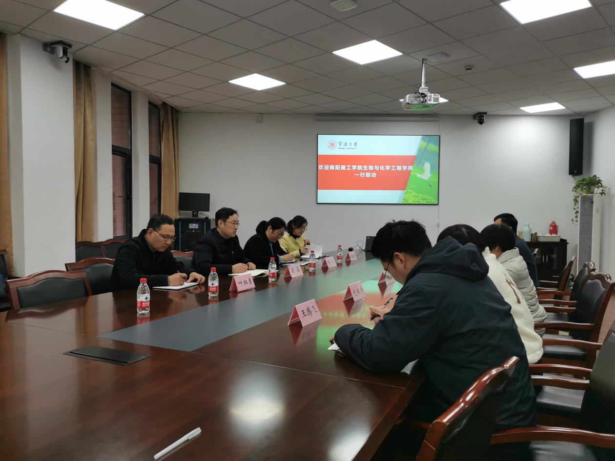 2f4640cd3f2e937c2ed274c0b1404d0